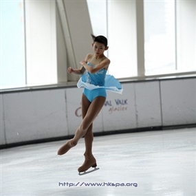 Photo By Ben Hau